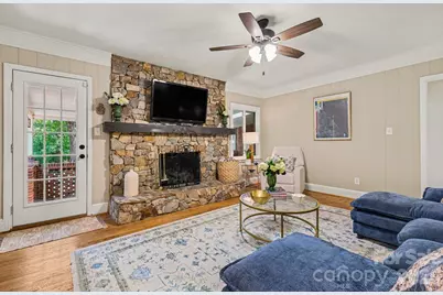 6641 Brookmeade Drive, Charlotte, NC 28226 - Photo 16
