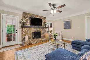 6641 Brookmeade Dr, Charlotte, NC 28226 - Photo 16