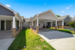 1520 28th St Ln SE, Hickory, NC 28602 - Photo 1