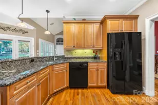 138 Woodstream Cir, Mooresville, NC 28117 - Photo 18
