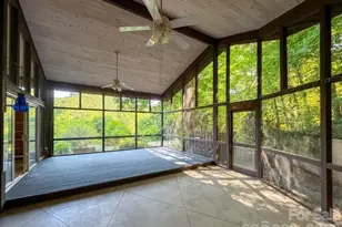 506 Country Club Rd, Tryon, NC 28782 - Photo 6