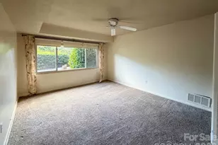 506 Country Club Rd, Tryon, NC 28782 - Photo 32