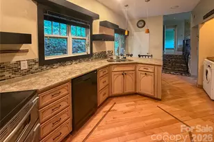 506 Country Club Rd, Tryon, NC 28782 - Photo 10