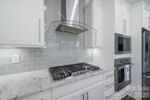 1103 N Sharon Amity Rd, Charlotte, NC 28211 - Photo 16