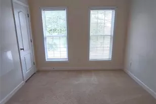 8606 Beaver Creek Dr, Charlotte, NC 28269 - Photo 12