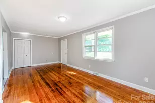814 Wilbrown Cir, Charlotte, NC 28217 - Photo 6