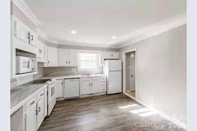 814 Wilbrown Circle, Charlotte, NC 28217 - Photo 10