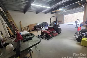 393 Stillwater Rd, Troutman, NC 28166 - Photo 32