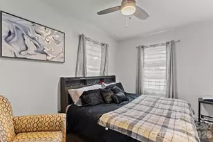 3326 Dunaire Dr, Charlotte, NC 28205 - Photo 38