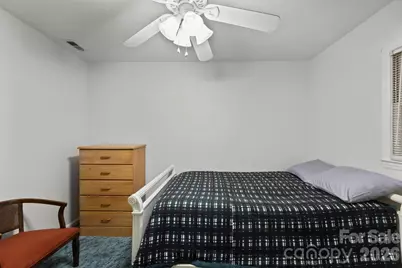 3326 Dunaire Drive, Charlotte, NC 28205 - Photo 18