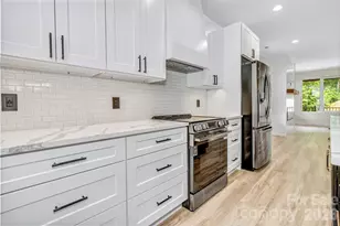 221 Coopers Dr, Hendersonville, NC 28739 - Photo 18