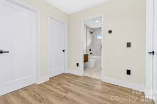 221 Coopers Dr, Hendersonville, NC 28739 - Photo 30
