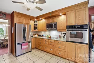 5705 Foxcrest Dr, Mint Hill, NC 28227 - Photo 16