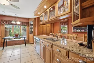 5705 Foxcrest Dr, Mint Hill, NC 28227 - Photo 14