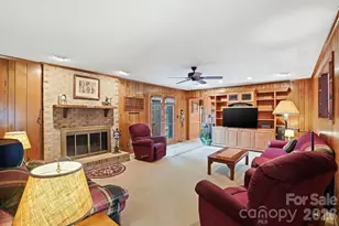 5705 Foxcrest Dr, Mint Hill, NC 28227 - Photo 18