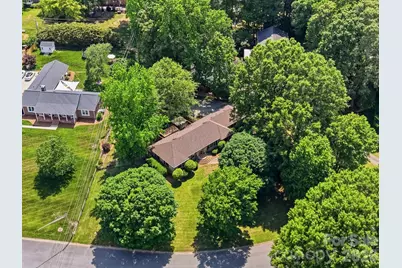 5705 Foxcrest Drive, Mint Hill, NC 28227 - Photo 6