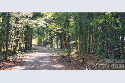 1040 Apollo Lane, Lancaster, SC 29720 - Photo 16