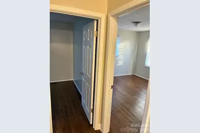 1040 Clanton Road, Charlotte, NC 28217 - Photo 8