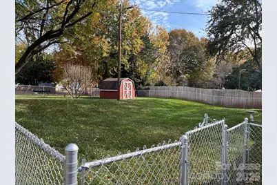 1040 Clanton Road, Charlotte, NC 28217 - Photo 2