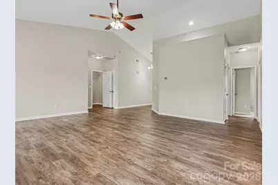 510 Ruxton Court, Charlotte, NC 28214 - Photo 8