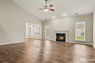510 Ruxton Ct, Charlotte, NC 28214 - Photo 6