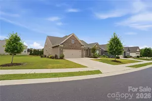 3135 Bartlett St, Fort Mill, SC 29715 - Photo 4