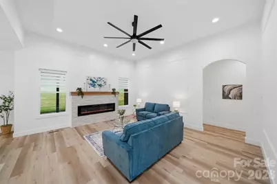 3802 Lyle Creek Avenue NE, Conover, NC 28613 - Photo 10