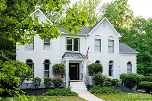 1617 Home Pl, Matthews, NC 28105 - Photo 2