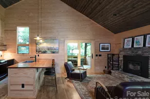 212 SE Shore Dr, Lake Toxaway, NC 28747 - Photo 10