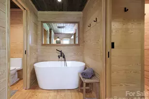 212 SE Shore Dr, Lake Toxaway, NC 28747 - Photo 24