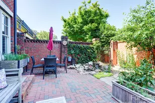 6826 Louisburg Square Ln, Charlotte, NC 28210 - Photo 28