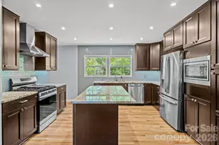 39 Grandview Rd, Asheville, NC 28806 - Photo 12