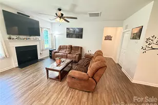 1753 Slippery Rock Ln, Monroe, NC 28112 - Photo 4