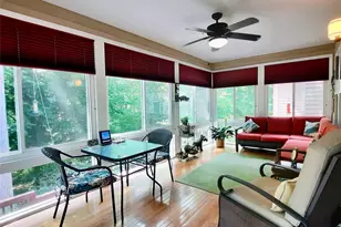 9 Firestone Ct, Etowah, NC 28729 - Photo 2