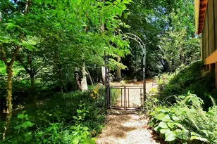 9 Firestone Ct, Etowah, NC 28729 - Photo 8