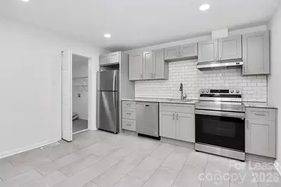 405 Pine Street, Mount Holly, NC 28120 - Photo 6
