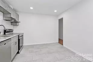 405 Pine St, Mount Holly, NC 28120 - Photo 8