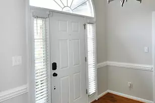 10014 Prosperity Point Ln, Charlotte, NC 28269 - Photo 2
