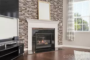 1551 Shannon Falls Dr, Fort Mill, SC 29715 - Photo 24
