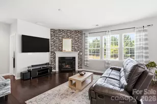 1551 Shannon Falls Dr, Fort Mill, SC 29715 - Photo 22