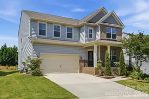 1551 Shannon Falls Dr, Fort Mill, SC 29715 - Photo 2