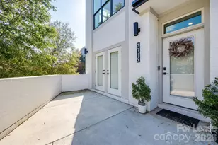 2319 Wesley Village Rd, Charlotte, NC 28208 - Photo 4