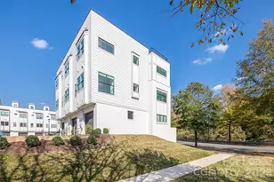 2319 Wesley Village Rd, Charlotte, NC 28208 - Photo 38