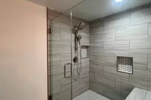 1110 W 7th Ave, Gastonia, NC 28052 - Photo 6