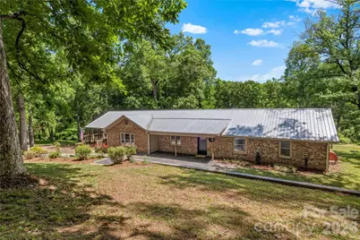 142 Pioneer Road, Harmony, NC 28634 - Photo 2