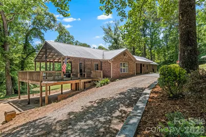 142 Pioneer Road, Harmony, NC 28634 - Photo 4