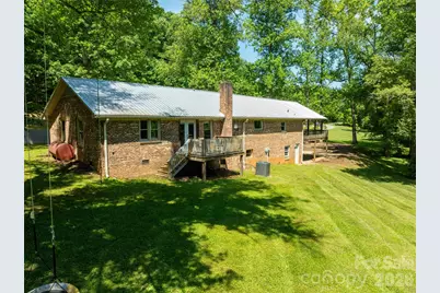 142 Pioneer Road, Harmony, NC 28634 - Photo 8