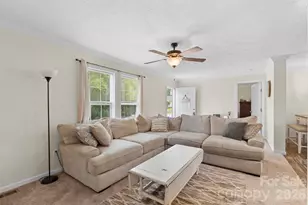 1316 Wiscassett St, Albemarle, NC 28001 - Photo 4