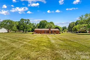158 Bonnie Ln, Statesville, NC 28625 - Photo 38