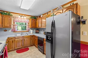 158 Bonnie Ln, Statesville, NC 28625 - Photo 16